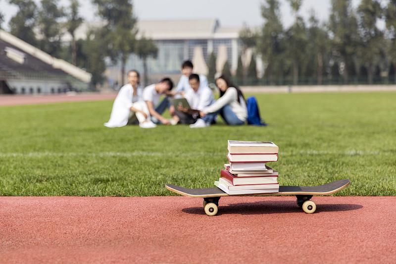 高三复读怎么申请?