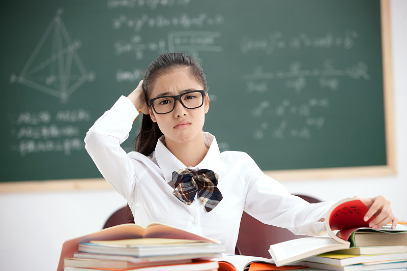 高三艺考文化课培训辅导第二步:回归语文课本知识