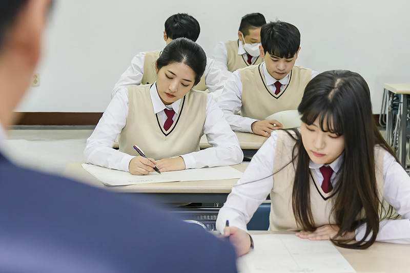 重庆高考补习复读学校该怎么选择？