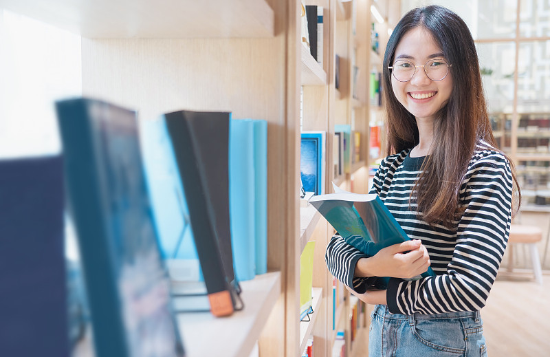 高考冲刺辅导班排名第一的靠谱吗？重庆艺考文化课培训机构