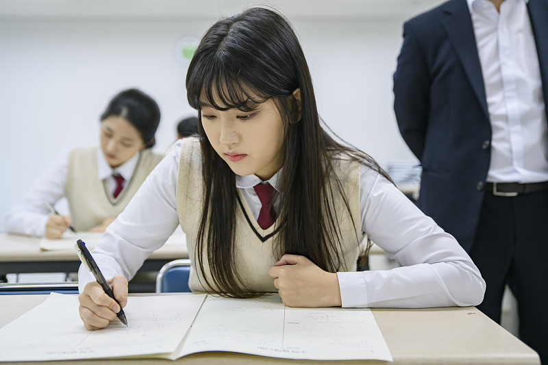 艺考分数和文化课分数高考录取怎么算的？重庆艺考培训辅导